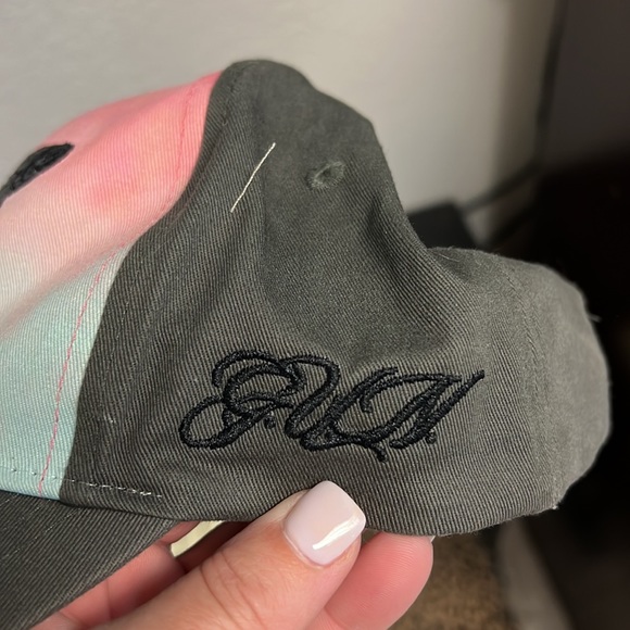 Ball cap - Picture 2 of 2